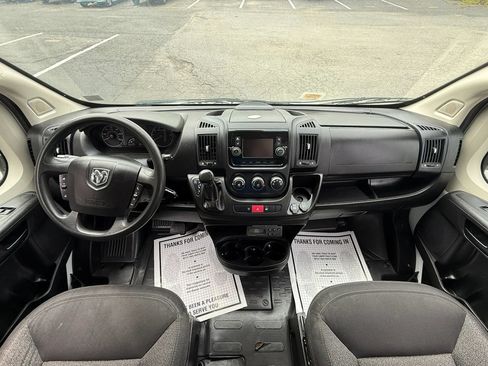 Used 2019 RAM ProMaster 2500 FWD image 10