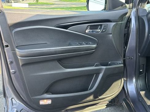 Used 2020 Honda Passport Touring image 9