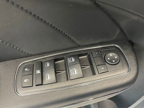 Used 2023 Dodge Charger SRT Hellcat w/ Harman/Kardon Audio Group image 27