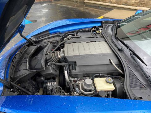 Used 2016 Chevrolet Corvette Stingray Coupe w/ 2LT Preferred Equipment Group RWD image 6