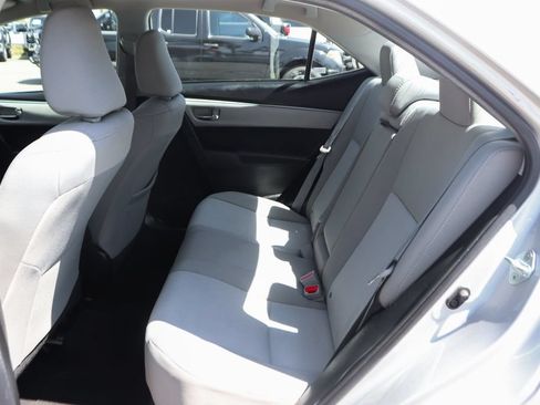 Used 2016 Toyota Corolla LE FWD image 32