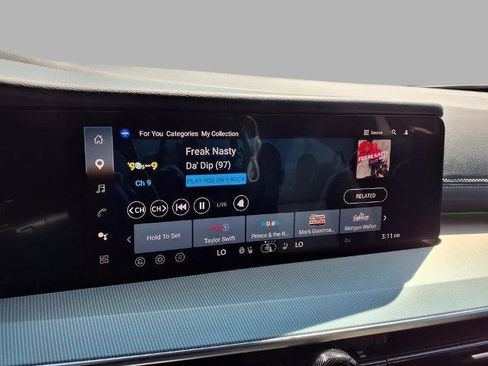 Certified 2025 Nissan Murano SL w/ Cargo Package AWD/4WD image 6