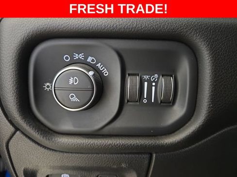 Used 2025 RAM 1500 Big Horn AWD/4WD image 31