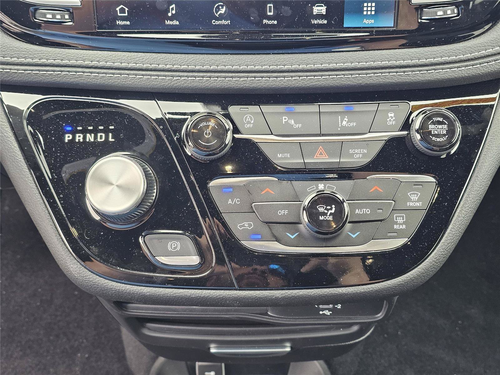 New 2026 Chrysler Pacifica Select FWD image 27
