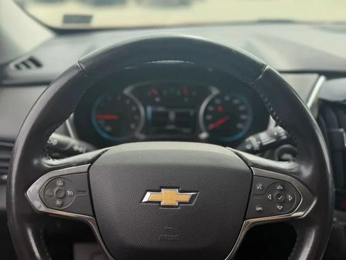 Used 2018 Chevrolet Traverse LT w/ LPO, Floor Liner Package AWD/4WD image 13