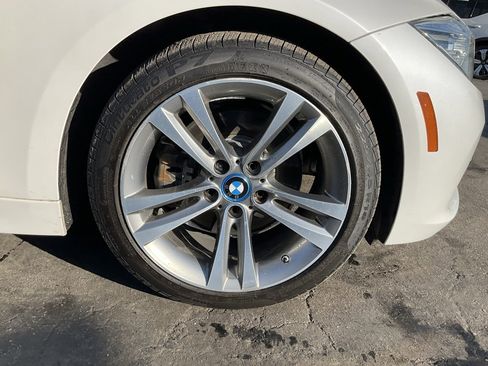 Used 2017 BMW 330e image 71
