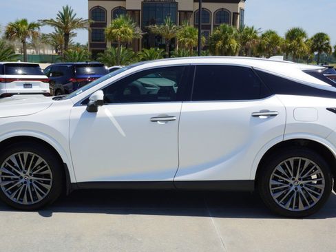 Certified 2024 Lexus RX 350 FWD w/ Convenience Package image 5