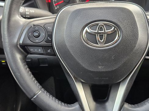 Used 2022 Toyota Corolla SE FWD image 17