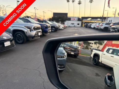 Used 2018 GMC Terrain SLT w/ Preferred Package AWD/4WD image 18