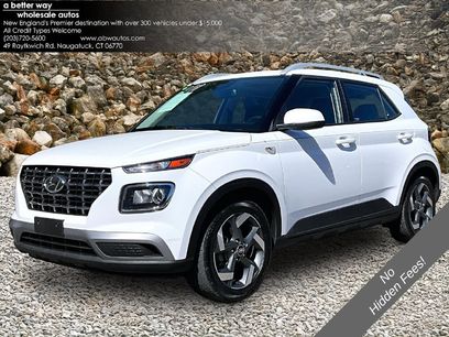 Used 2023 Hyundai Venue SEL w/ Cargo Package