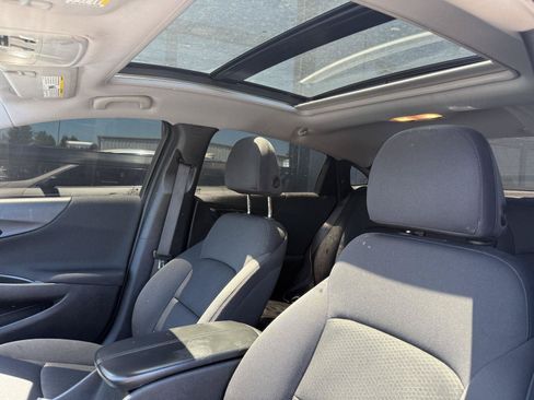Used 2023 Chevrolet Malibu LT FWD image 8