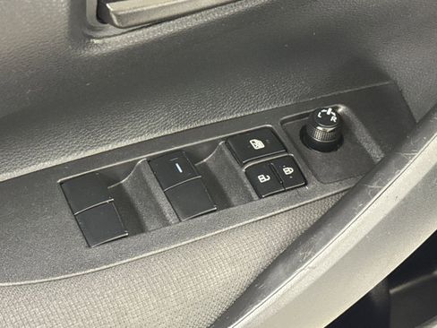 Used 2023 Toyota Corolla LE FWD image 19
