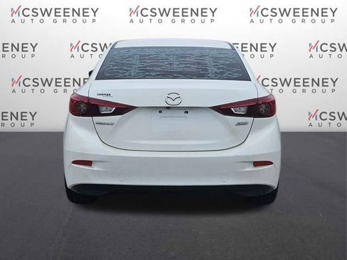 Used 2017 MAZDA MAZDA3 Sport image 4