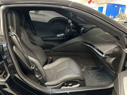 Used 2025 Chevrolet Corvette Stingray image 34