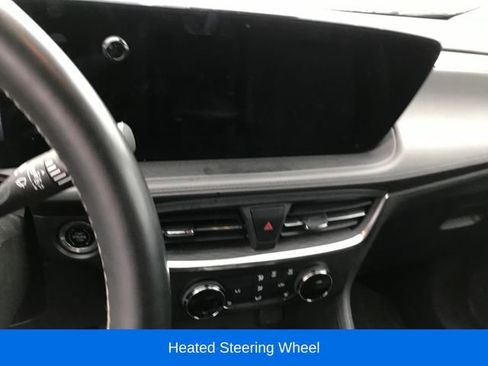 Used 2024 Buick Encore GX Preferred w/ Comfort Package image 5