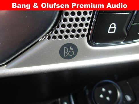 Used 2021 Ford Explorer Limited w/ Equipment Group 301A image 20