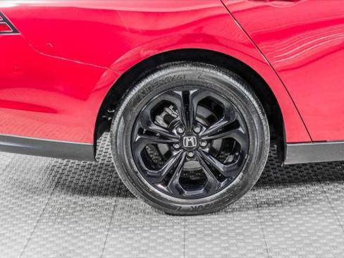 Used 2025 Honda Accord SE image 34