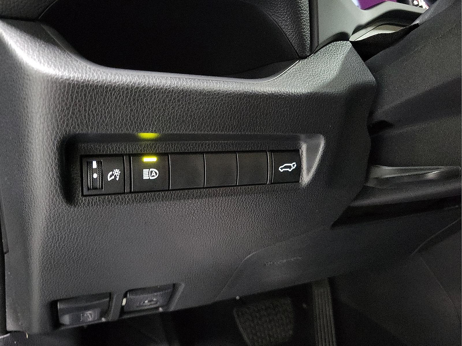 Certified 2023 Toyota RAV4 XLE Premium FWD image 12