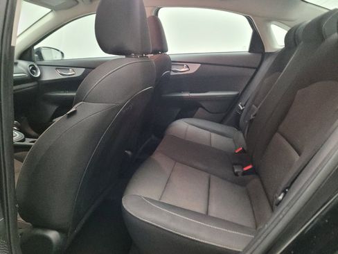 Used 2023 Kia Forte LXS w/ LXS Technology Package FWD image 18