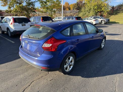 Used 2012 Ford Focus SE image 3