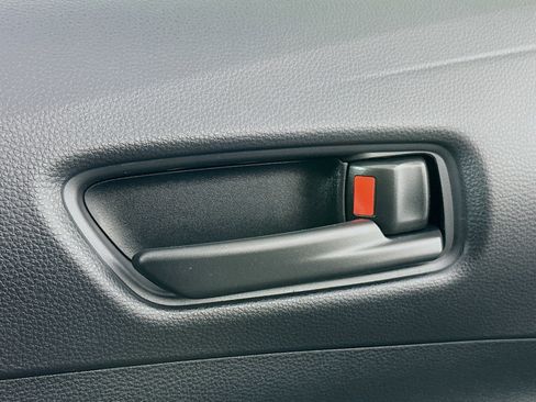 Used 2023 Toyota Corolla LE image 29