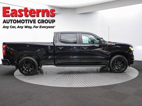 Used 2024 Chevrolet Silverado 1500 RST w/ Convenience Package II AWD/4WD image 4