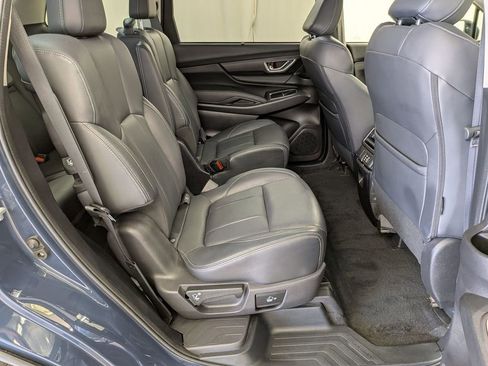 Used 2023 Subaru Ascent Limited AWD/4WD image 33
