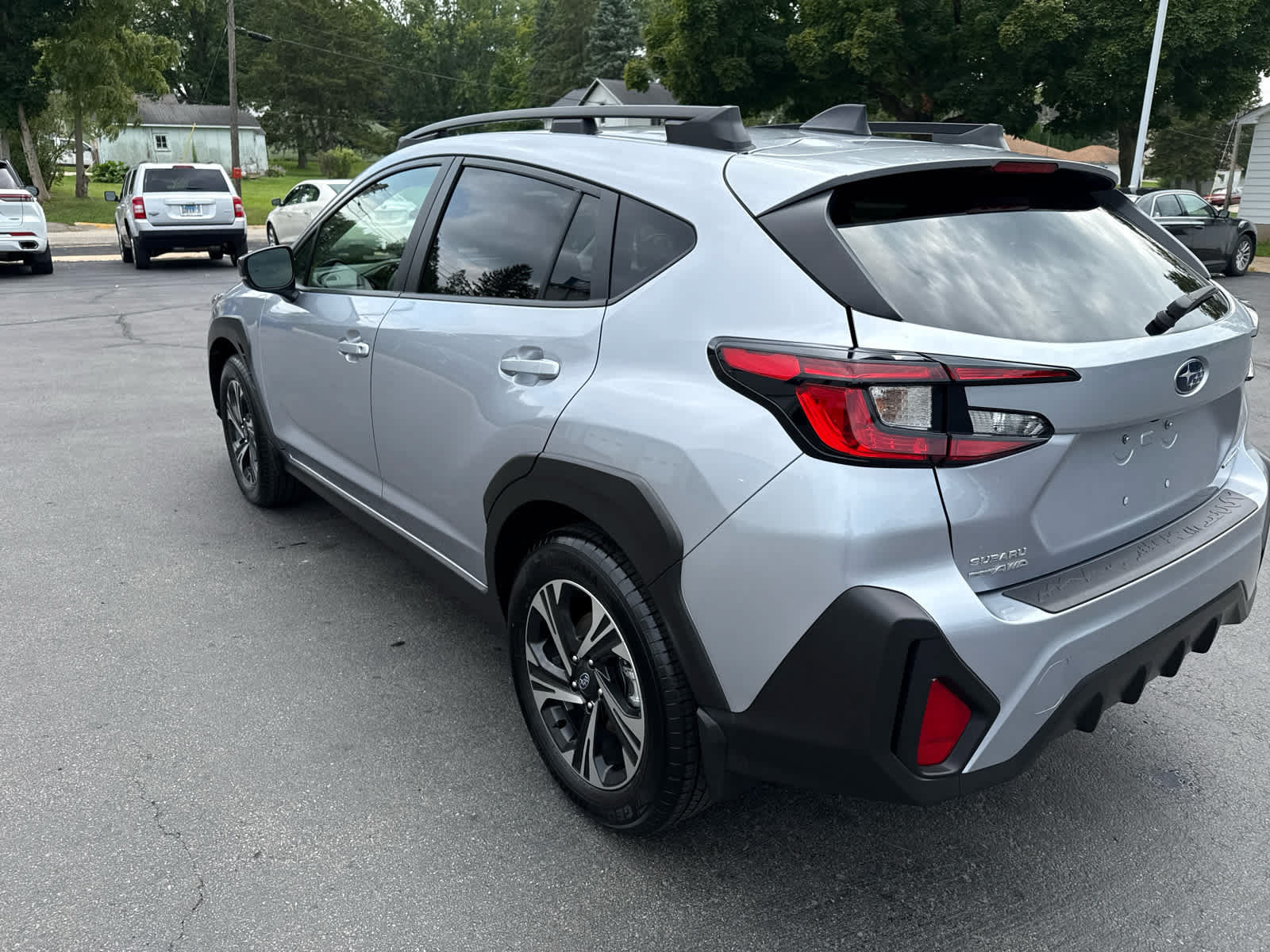 Used 2024 Subaru Crosstrek 2.0i Premium AWD/4WD image 5