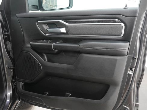 Used 2022 RAM 1500 Big Horn AWD/4WD image 12
