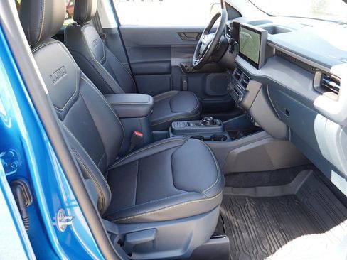 Used 2026 Ford Maverick Lobo AWD/4WD image 58