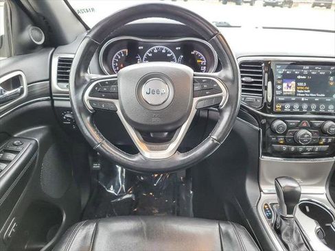 Certified 2022 Jeep Grand Cherokee Limited w/ Tech Group image 12