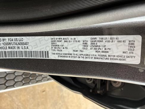 Used 2020 RAM 1500 Laramie AWD/4WD image 30