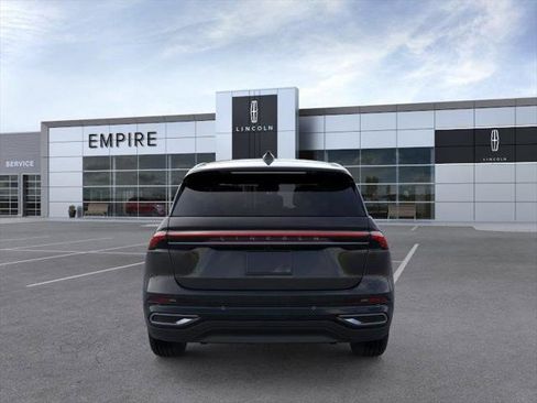 New 2026 Lincoln Nautilus Premier AWD/4WD image 5