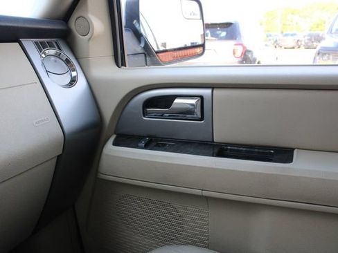 Used 2016 Ford Expedition EL Limited AWD/4WD image 19