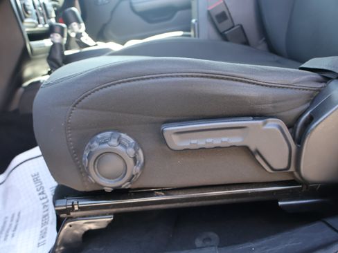 Used 2021 Jeep Wrangler Unlimited Sport AWD/4WD image 33