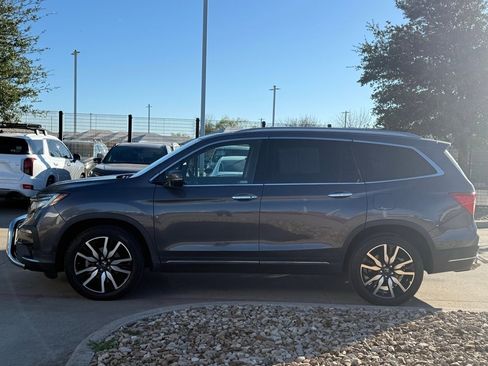 Certified 2019 Honda Pilot Touring image 3