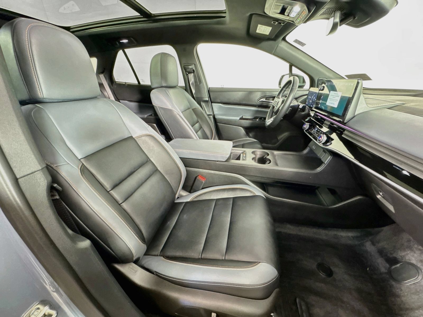 Used 2024 Honda Prologue Touring image 30