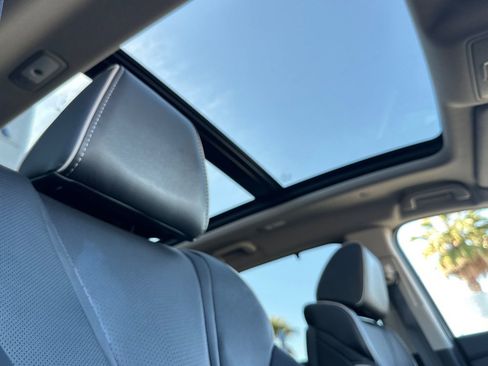 Used 2023 Acura MDX SH-AWD w/ Advance Package image 19