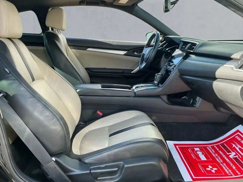 Used 2017 Honda Civic EX-L image 19