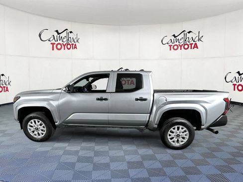 Used 2026 Toyota Tacoma SR RWD image 5