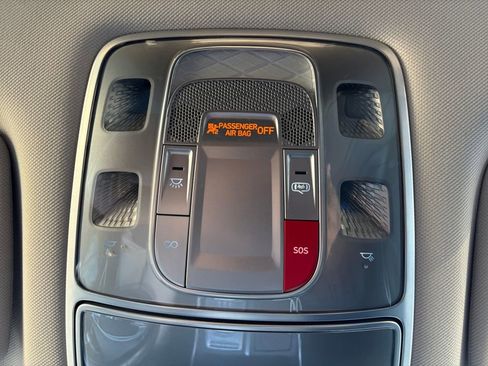 Used 2024 Genesis GV80 2.5T image 25