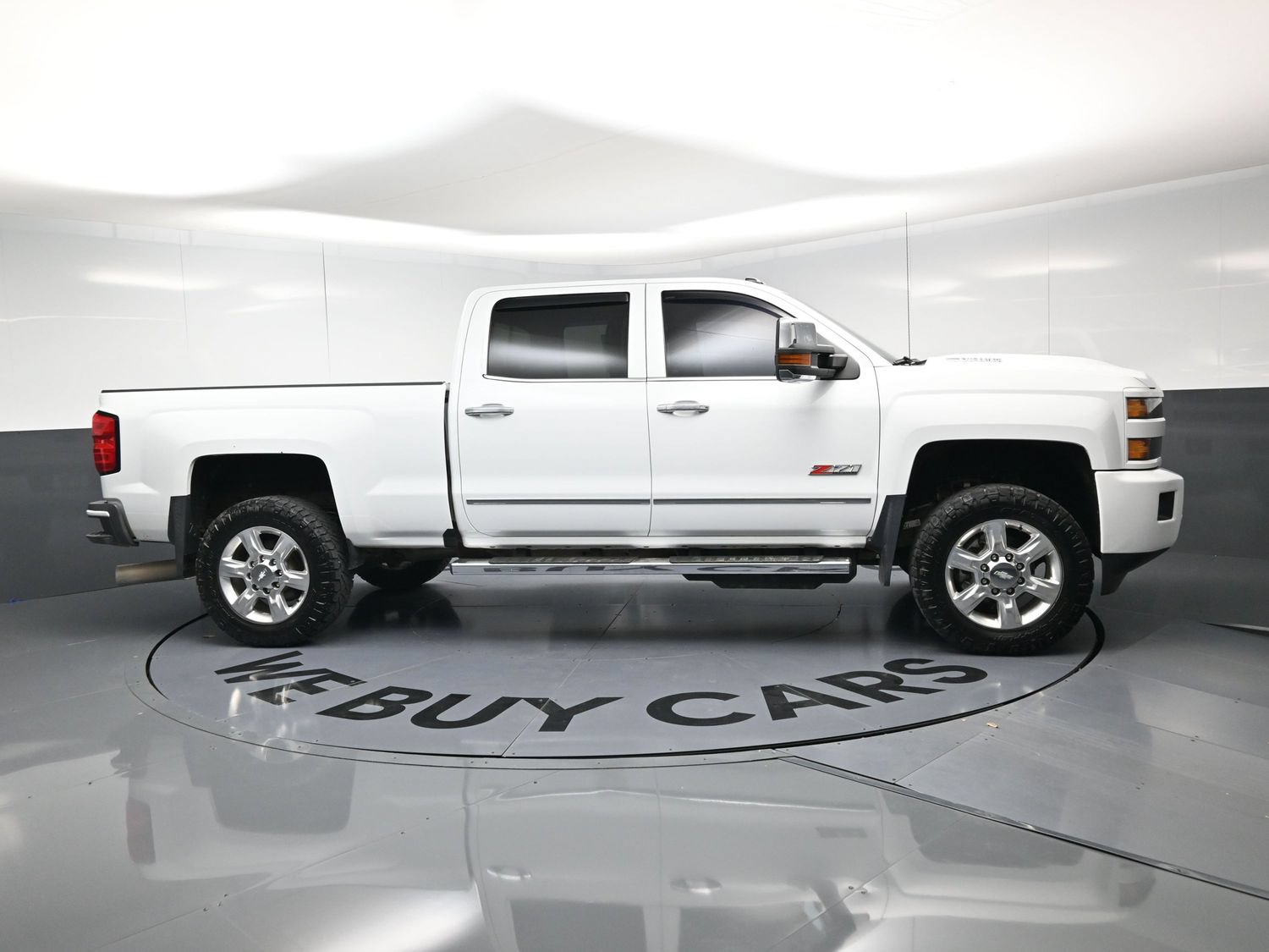 Used 2017 Chevrolet Silverado 2500 LTZ w/ Duramax Plus Package AWD/4WD image 10