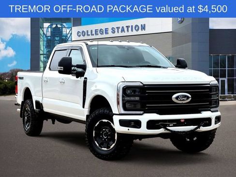 Used 2025 Ford F250 Platinum w/ Tremor Off-Road Package AWD/4WD image 1