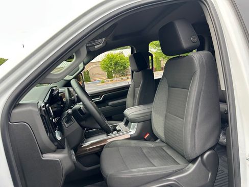 Certified 2026 Chevrolet Silverado 2500 LT AWD/4WD image 40