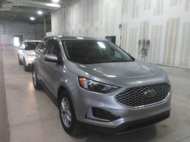 Used 2024 Ford Edge SEL AWD/4WD image 4