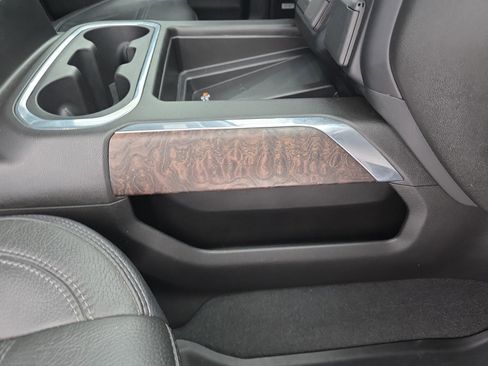 Used 2023 GMC Sierra 2500 Denali w/ Denali Ultimate Package image 12