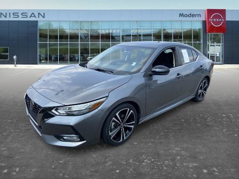 Certified 2023 Nissan Sentra SR FWD image 1