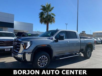 New 2025 GMC Sierra 3500 SLT w/ SLT Premium Package