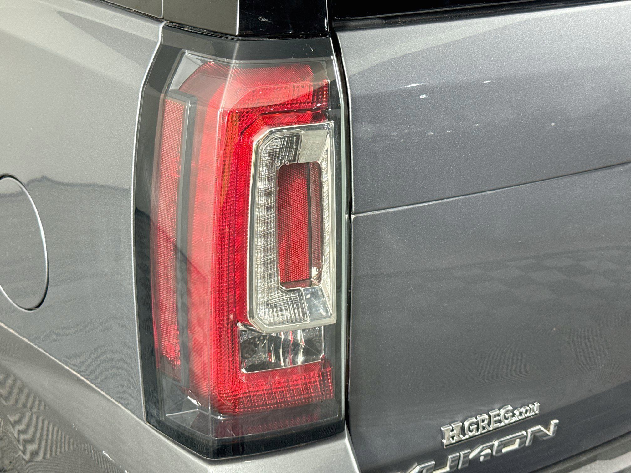 Used 2019 GMC Yukon SLT RWD image 32