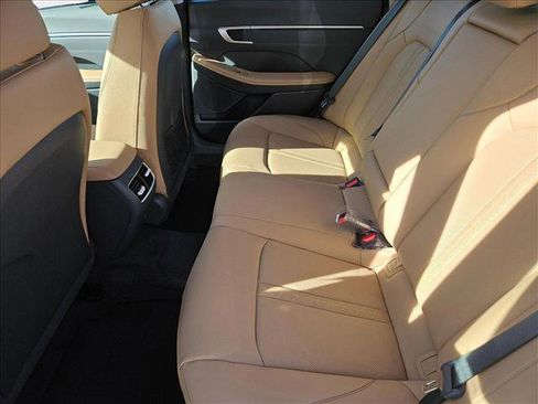 New 2025 Hyundai Sonata Limited image 13